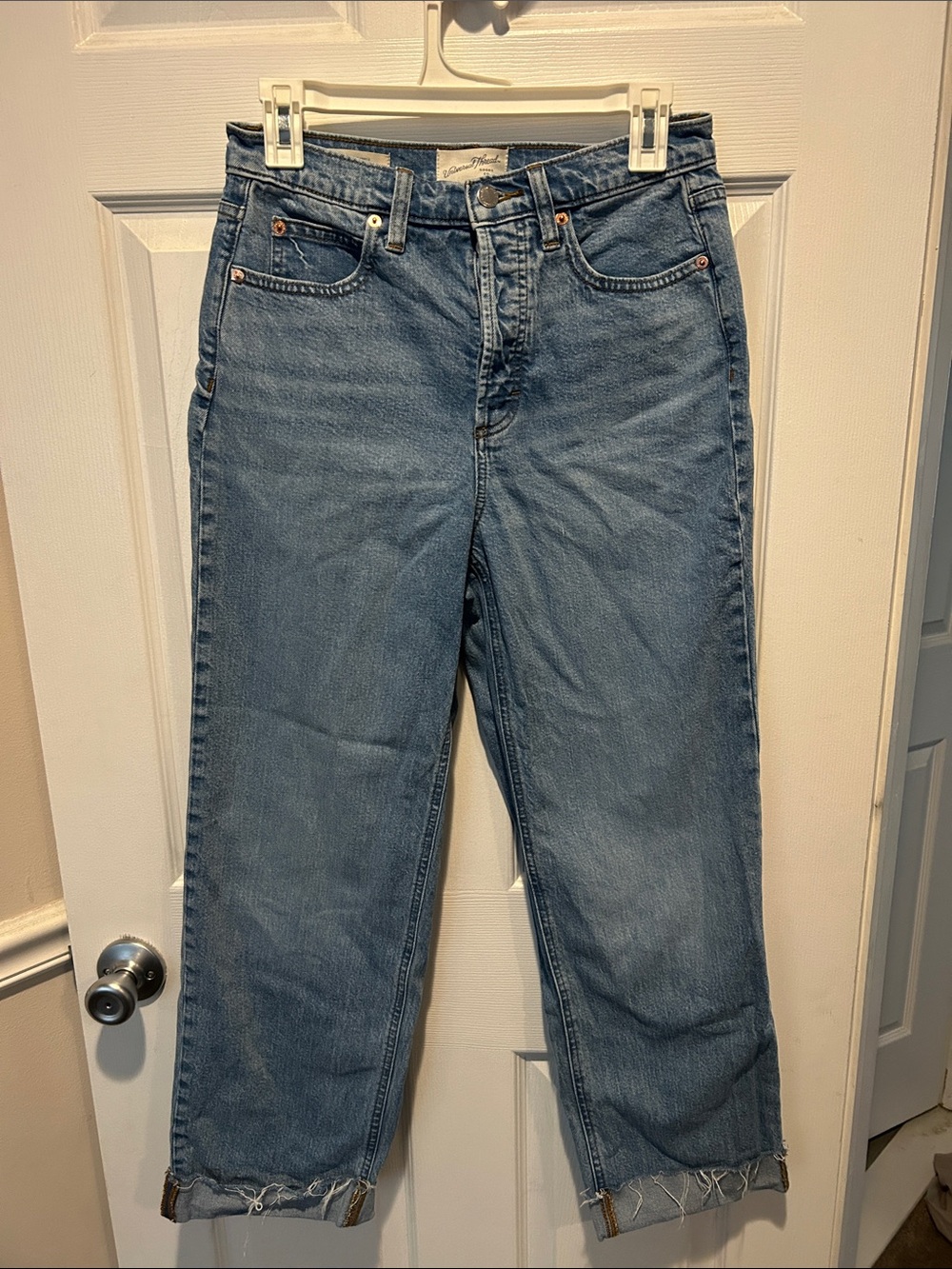 Universal threads Classic High-Rise Straight Leg Jeans - Light Blue